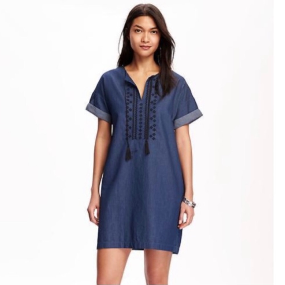Old Navy Chambray Embroidered Dark Wash Blue Denim Shift Dress Tassels Cotton M
